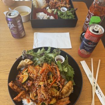 U DupBop - Spicy Chicken Teriyaki Bowl Sweet and Spicy Chicken Bento - Japanese Near Me - Seattle, Washington U DupBop - Spicy Chicken Teriyaki Bowl Sweet and Spicy Chicken Bento - Japanese Near Me - Seattle, Washington