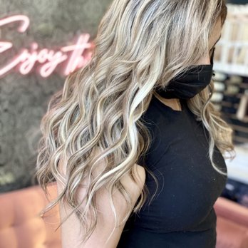 AM Beauty - 18" Hand tied extensions - Hair Extensions Near Me - Hudson Oaks, Texas