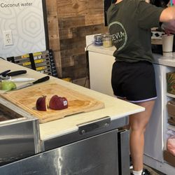 Devia Juice Bar