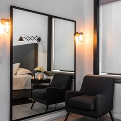Las Casas B+B Boutique Hotel, Spa & Restaurante Cuernavaca - Diseño contemporáneo, blackout shades, AC y detalles Molton Brown para descansar perfecto en Las Casas B+B.