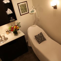 G Salon