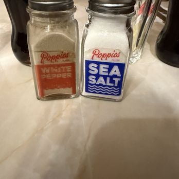 Poppies - White pepper and sea salt - Fish & Chips Near Me - London, XGL Poppies - White pepper and sea salt - Fish & Chips Near Me - London, XGL