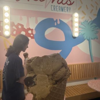 Great Heights Creamery - My cone! Serving size is big for single scoop-they allow two flavors in single scoop which is nice. - Ice Cream & Frozen Yogurt Near Me - Sarasota, Florida