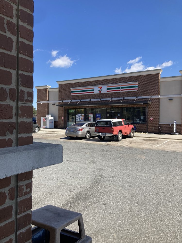 7-Eleven — Mexican restaurant in High Point