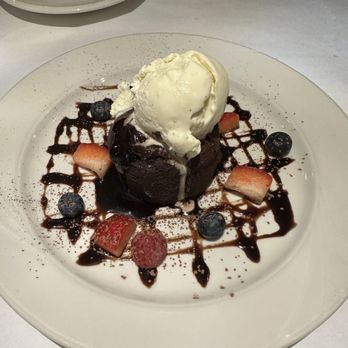 Olivia's Italian Restaurant - Lava Cake that we shared. Yummm - Desserts Near Me - Gurnee, Illinois