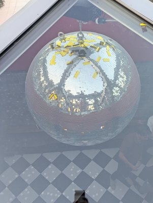 The Apartment Disco by null