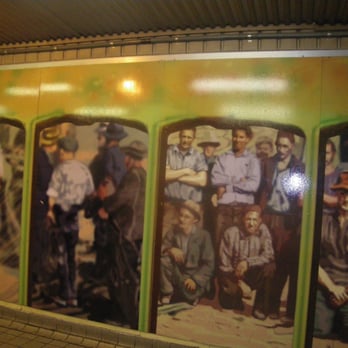 Central Station Pedestrian Tunnel - Landmarks & Historical Buildings Near Me - Surry Hills, NSW