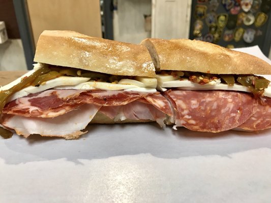 Andrea Salumeria by null