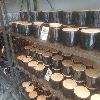 Penn & Beech Candle Co. - Candles are a bit pricey at around $22+ - Candle Stores Near Me - Columbus, Ohio Penn & Beech Candle Co. - Candles are a bit pricey at around $22+ - Candle Stores Near Me - Columbus, Ohio