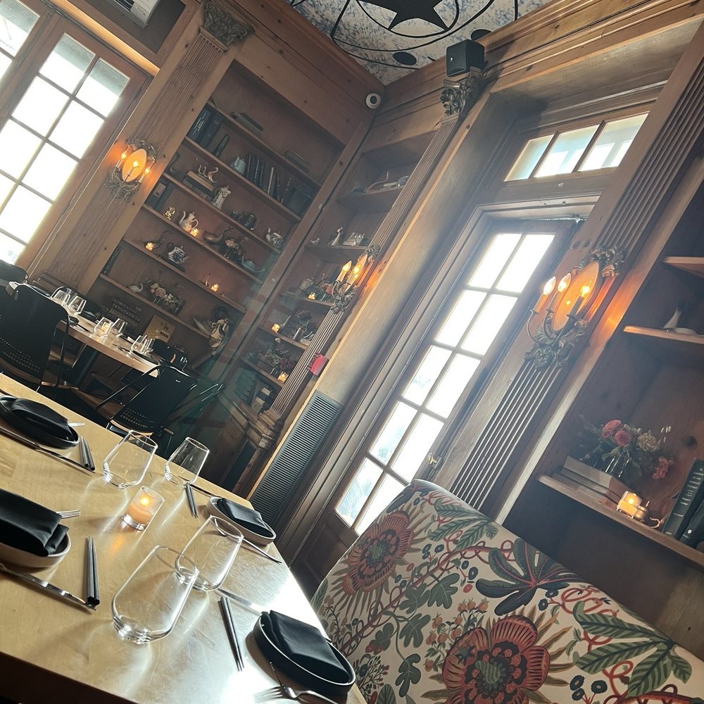 Goosefeather - Cantonese Near Me - Tarrytown, New York Goosefeather - Cantonese Near Me - Tarrytown, New York