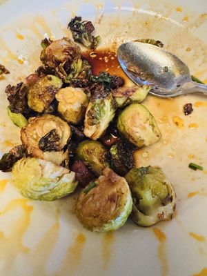 Bella Monica by null