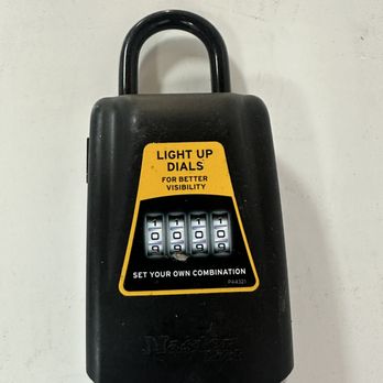 Semi Tractor Trailer Locksmith - Real estate lock box - Keys & Locksmiths Near Me