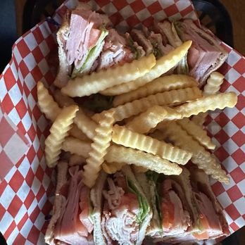 M & M Ranch House - Classic club sandwich - American Near Me - Red Bluff, California