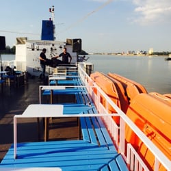 Barco Cisne Branco