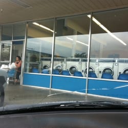 Tracy Launderette