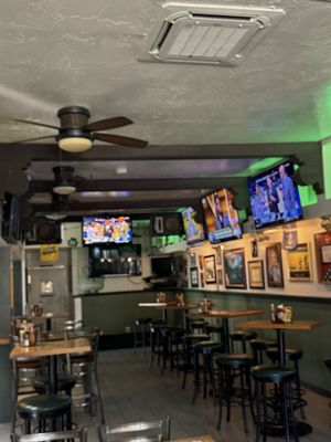 McP's Irish Pub by null