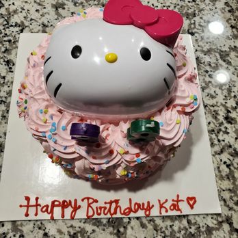 Baskin-Robbins - Bday cake - Ice Cream & Frozen Yogurt Near Me - Las Vegas, Nevada Baskin-Robbins - Bday cake - Ice Cream & Frozen Yogurt Near Me - Las Vegas, Nevada