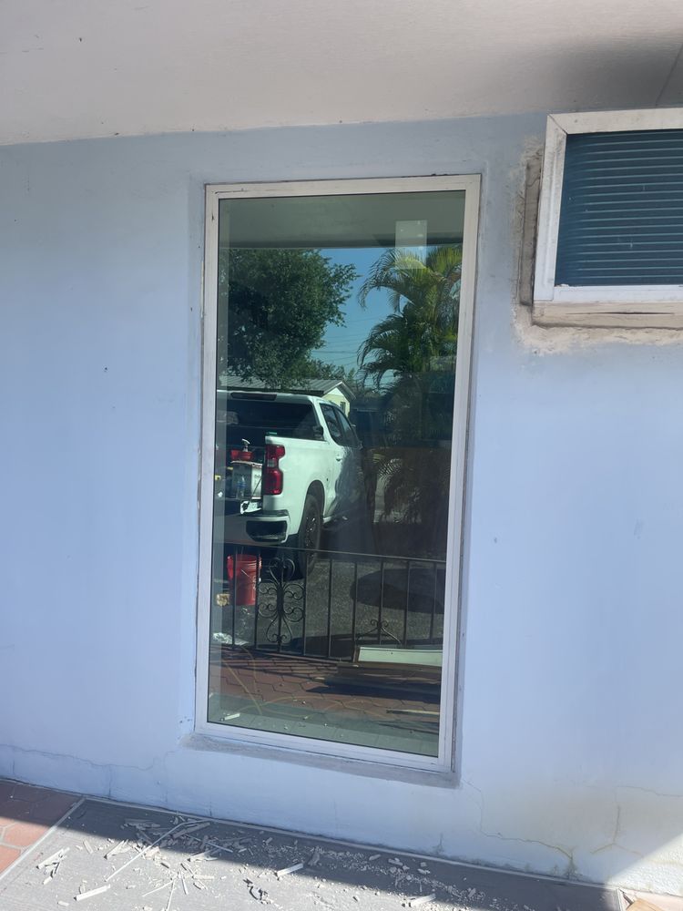 Slide of Bigfoot Construction