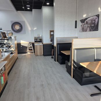 Beans & Brews Coffee House - Coffee & Tea Near Me - Brookshire, Texas