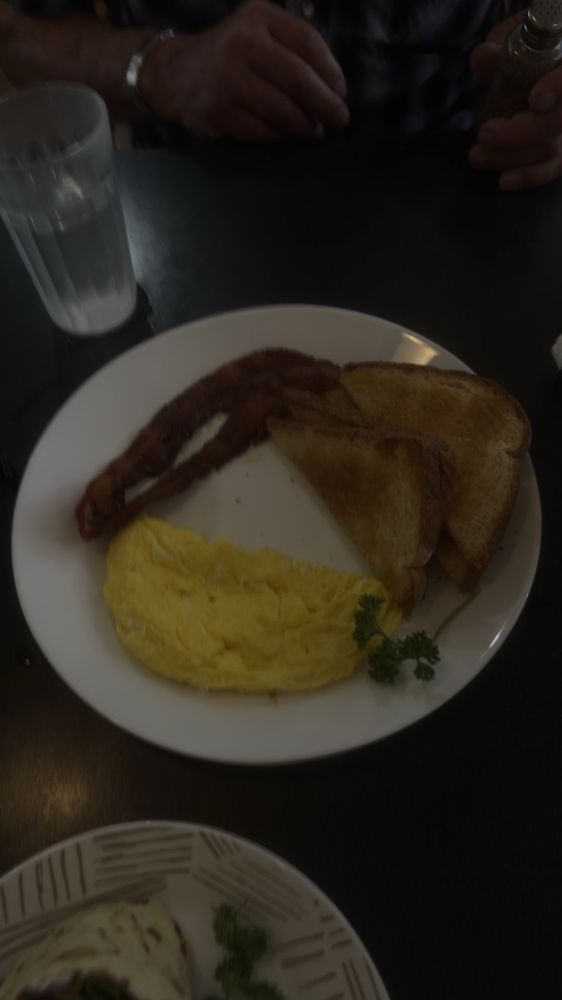 Food from Lefse Lodge Kafe