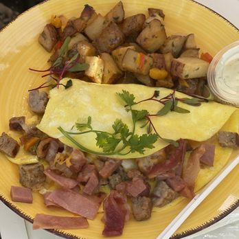 Sunrise Ocean Brunch - Sunny omelette - Breakfast & Brunch Near Me - Rincón, Puerto Rico Sunrise Ocean Brunch - Sunny omelette - Breakfast & Brunch Near Me - Rincón, Puerto Rico