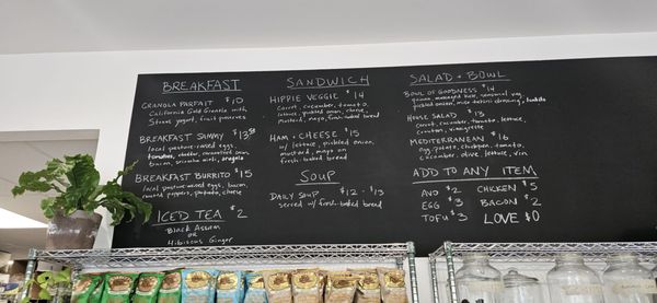 LuckyBolt Kitchen + Bakery by null
