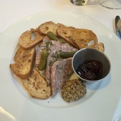 Bouchons Bistro - Country style pate