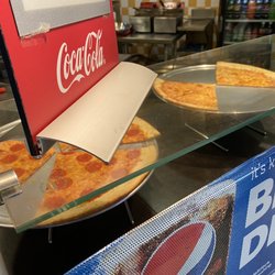 Jan's and Charles' Pizza