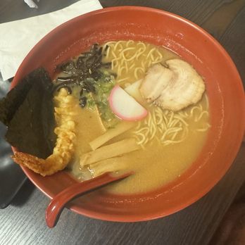 Lucky Sushi & Ramen - Miso ramen - Sushi Bars Near Me - Ventura, California Lucky Sushi & Ramen - Miso ramen - Sushi Bars Near Me - Ventura, California