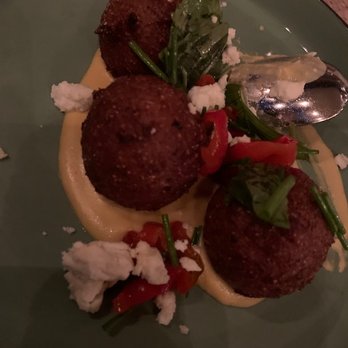Daisies - Pasta Shops Near Me - Chicago, Illinois