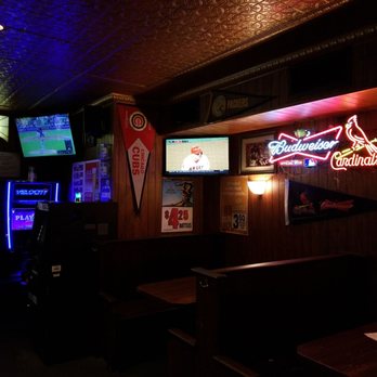 Schooners - American Near Me - Bloomington, Illinois
