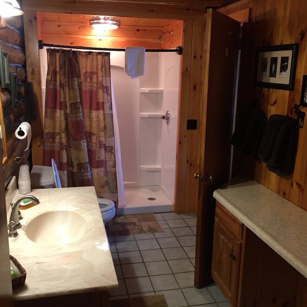 Tall Timber Lodge & Cabins - The master bathroom. Oooh la la! - Hotels Near Me - Pittsburg, New Hampshire Tall Timber Lodge & Cabins - The master bathroom. Oooh la la! - Hotels Near Me - Pittsburg, New Hampshire