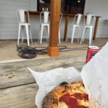 Positano's Pizza - Supposed Margherita pizza - Pizza Near Me - Mableton, Georgia Positano's Pizza - Supposed Margherita pizza - Pizza Near Me - Mableton, Georgia