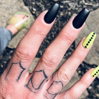 The Greatest Nails - Acrylic gel nails - Nail Salons Near Me - Lexington, Kentucky