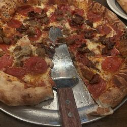 Fiddle Inn - Pizza