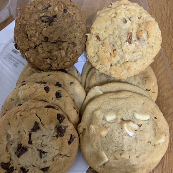 Creative Cakes of Abilene - And cookies! - Bakeries Near Me - Abilene, Texas Creative Cakes of Abilene - And cookies! - Bakeries Near Me - Abilene, Texas