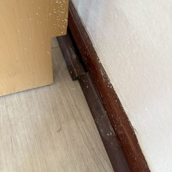 Sheraton Kauai Coconut Beach Resort - Paint splatter and dust and broken baseboards - Hotels Near Me - Kapaa, Hawaii