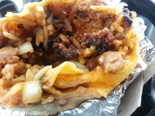 El Chino Taqueria y Mariscos by null