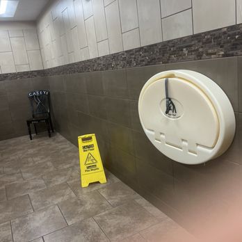 Casey's - Pizza Near Me - Grinnell, Iowa
