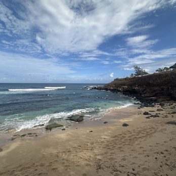 Hookipa Beach Park - Parks Near Me - Paia, Hawaii
