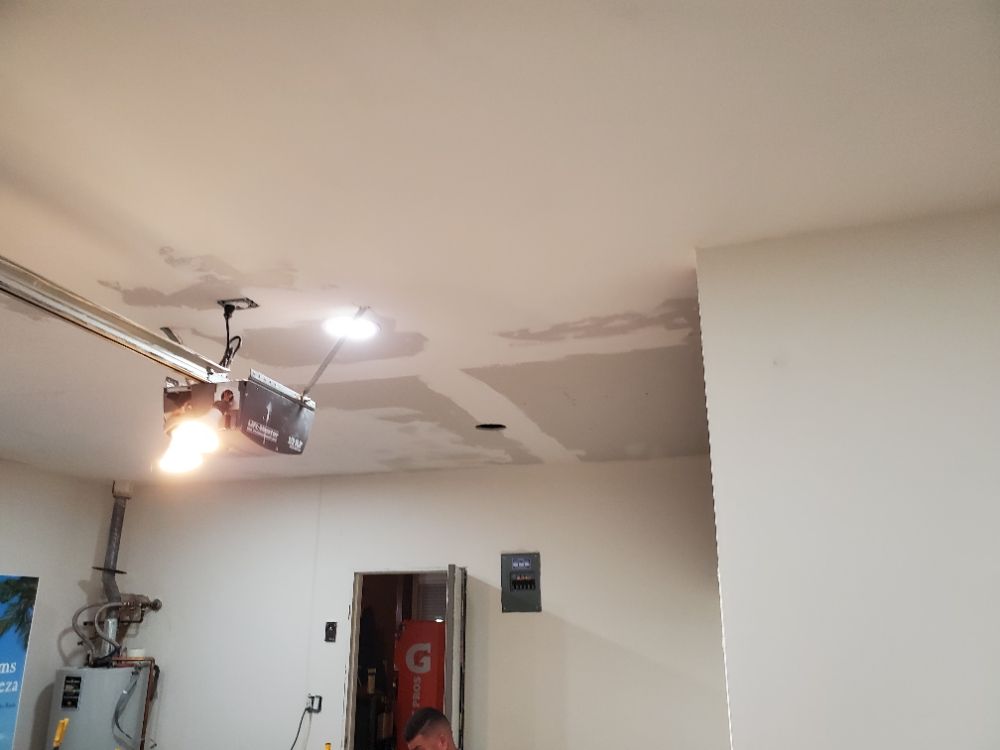 Slide of Juan’s Electric And Handyman