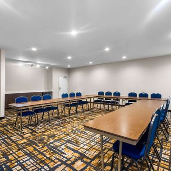 Hampton Inn Marion - Meeting Room - Hotels Near Me - Marion, Indiana Hampton Inn Marion - Meeting Room - Hotels Near Me - Marion, Indiana