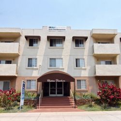Chateau Dearborn - Front of Building
