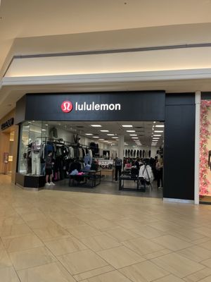 Hillcrest Mall by null