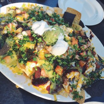 Yard House - chicken nachos - New American Near Me - Austin, Texas Yard House - chicken nachos - New American Near Me - Austin, Texas