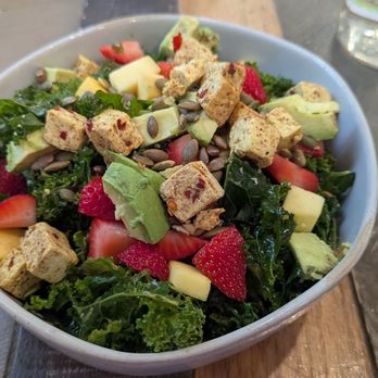 Café Alma - KAM Salad with tofu - Breakfast & Brunch Near Me - Cincinnati, Ohio Café Alma - KAM Salad with tofu - Breakfast & Brunch Near Me - Cincinnati, Ohio
