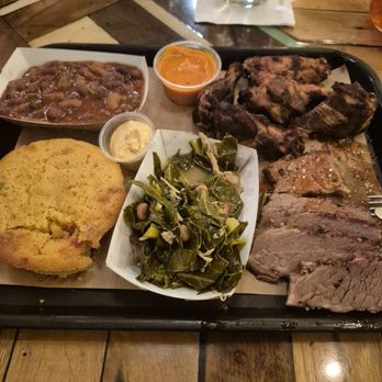 Bad Brads BBQ - Brisket and chicken combo - Barbeque Near Me - Livonia, Michigan Bad Brads BBQ - Brisket and chicken combo - Barbeque Near Me - Livonia, Michigan