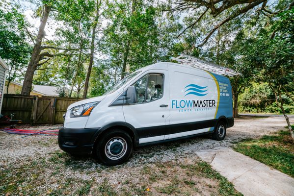 FlowMaster Sewer Services Logo