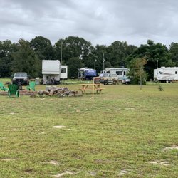 Dreamland RV Park - Spacious lots big rig friendly