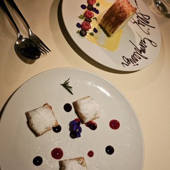 BCN Taste & Tradition - Top: Gypsy cake Bottom: Fillo - Catalan Near Me - Houston, Texas BCN Taste & Tradition - Top: Gypsy cake Bottom: Fillo - Catalan Near Me - Houston, Texas